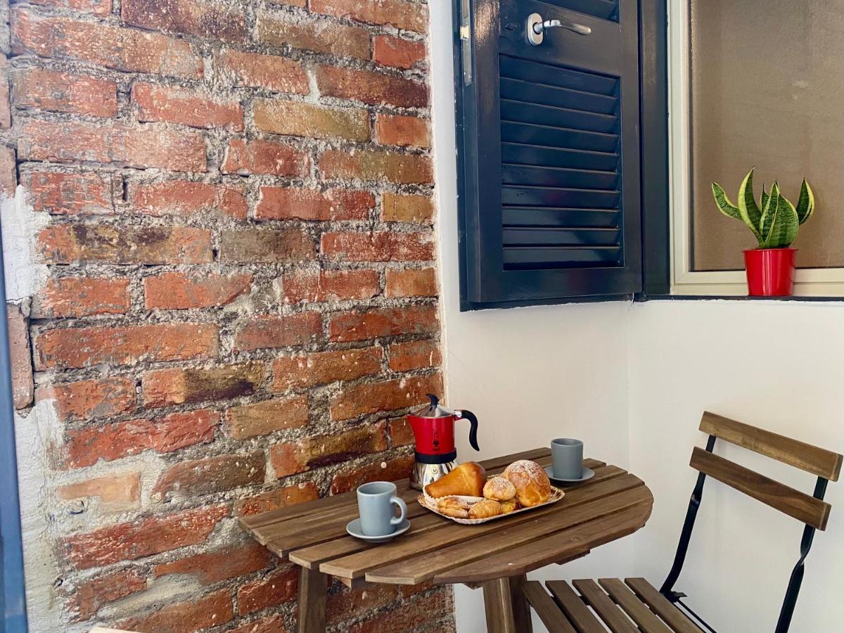 Appartement Il Terzo Cardine à Naples Extérieur photo